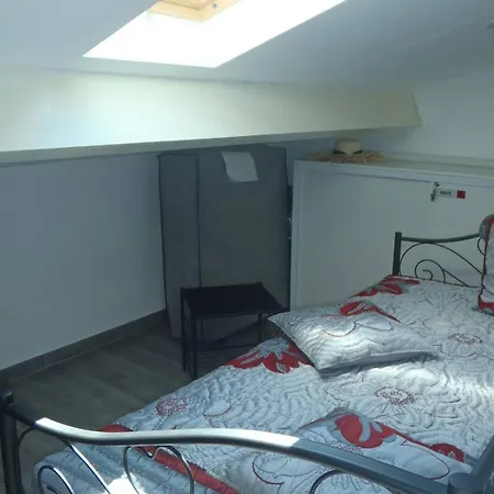 Апартаменты 3 Pces Mez 40m2 + Terrasse 5m2 Ref 4042 Le Castellas